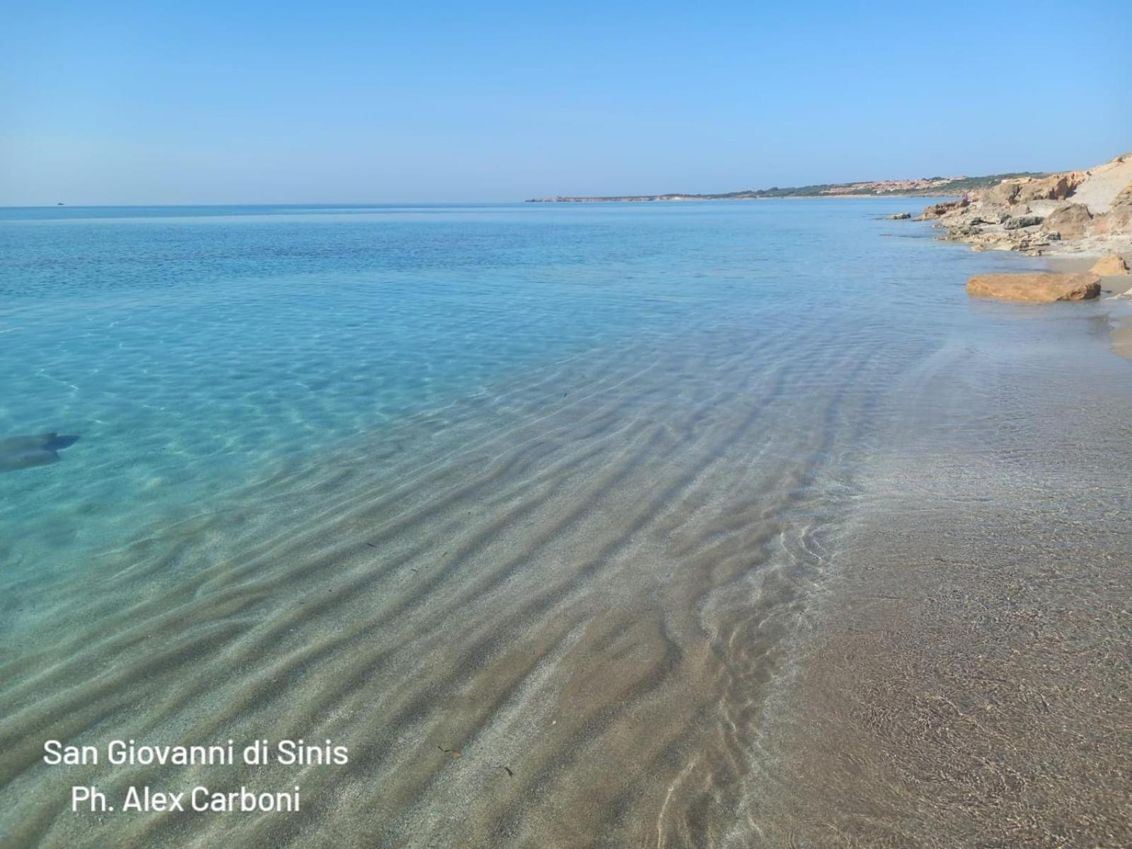Casa Vacanze Di Alex Càbras Dış mekan fotoğraf